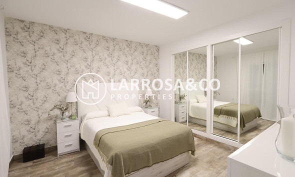 Herverkoop - Villa - San Miguel de Salinas - Inland