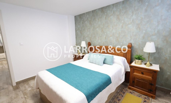 Herverkoop - Villa - San Miguel de Salinas - Inland