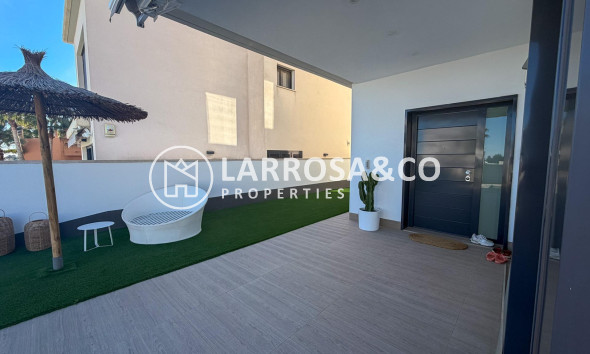 Вторичный рынок - Дом - Сан Мигель де Салинас - Bellavista