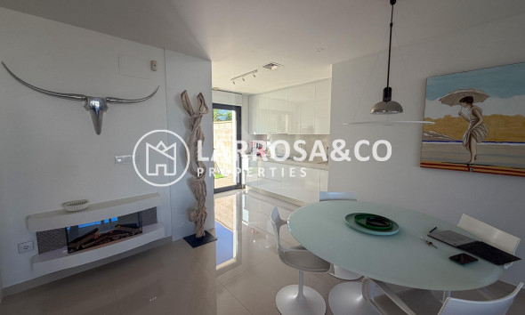 Вторичный рынок - Дом - Сан Мигель де Салинас - Bellavista