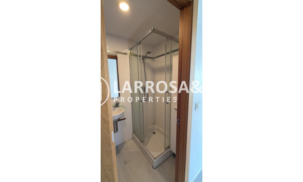 Resale - Apartment - Villajoyosa - Finestrat