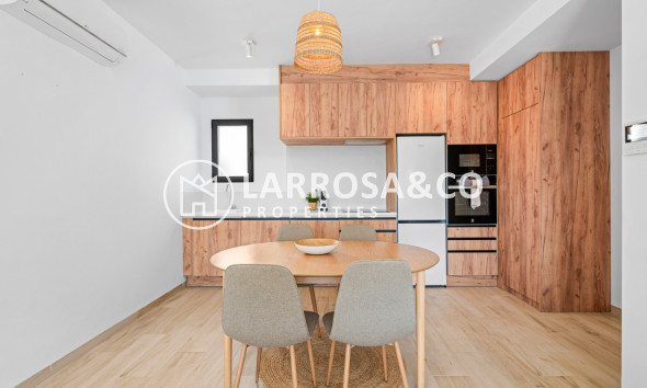 Resale - Apartment - San Miguel de Salinas - Inland