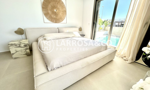 Herverkoop - Villa - San Miguel de Salinas - Inland