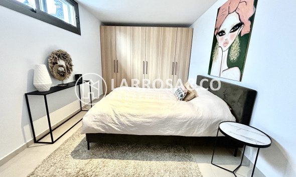 Herverkoop - Villa - San Miguel de Salinas - Inland