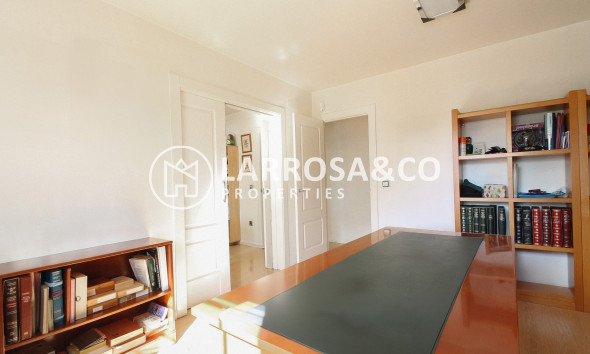 Resale - Detached House/Villa - San Vicente del Raspeig - Inland