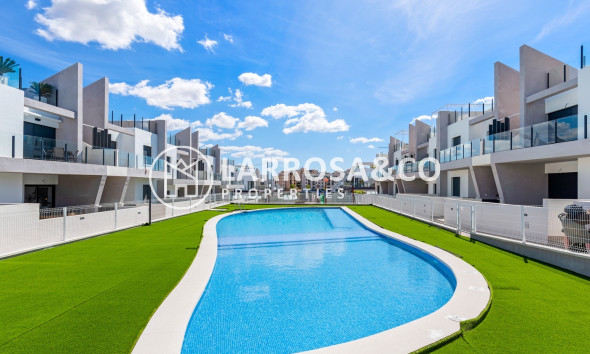 Resale - Apartment - San Miguel de Salinas - Inland
