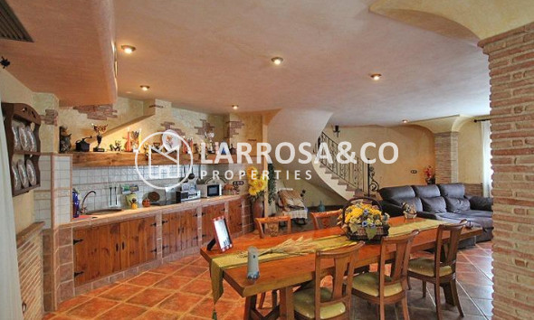 Reventa - Chalet - Formentera del Segura - C- Cooperativa
