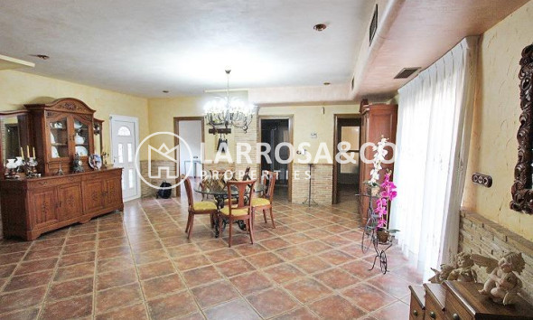 Reventa - Chalet - Formentera del Segura - C- Cooperativa