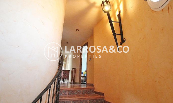 Reventa - Chalet - Formentera del Segura - C- Cooperativa