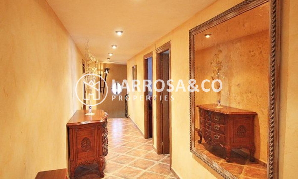 Reventa - Chalet - Formentera del Segura - C- Cooperativa