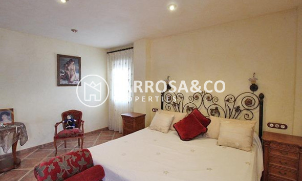 Reventa - Chalet - Formentera del Segura - C- Cooperativa