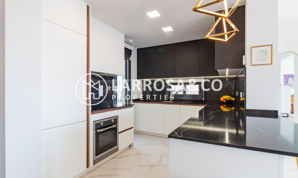 Resale - Apartment - San Miguel de Salinas - Bellavista