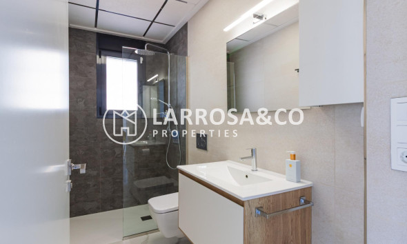 Resale - Apartment - San Miguel de Salinas - Bellavista