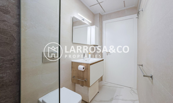 Resale - Apartment - San Miguel de Salinas - Bellavista