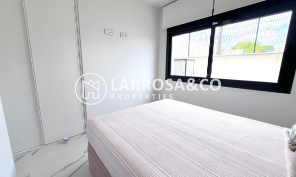 Resale - Apartment - San Miguel de Salinas - Inland