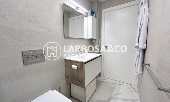Resale - Apartment - San Miguel de Salinas - Inland