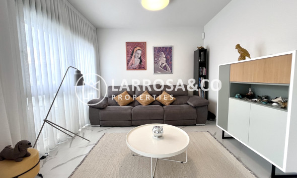 Resale - Apartment - San Miguel de Salinas - Inland