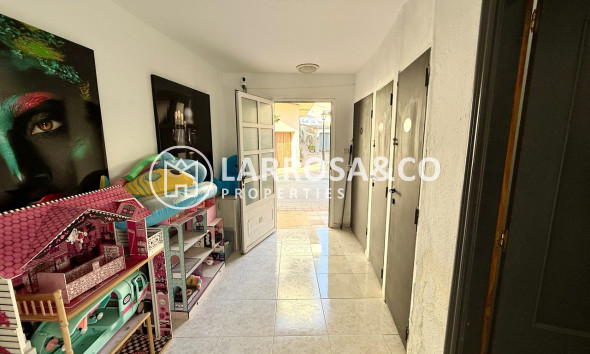 Resale - Apartment - San Miguel de Salinas - Inland