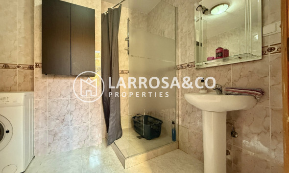 Resale - Apartment - San Miguel de Salinas - Inland