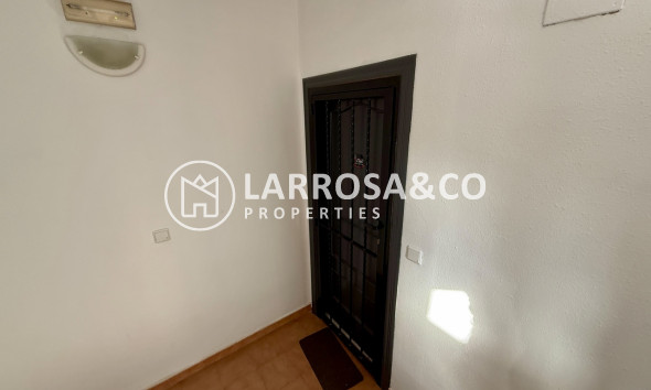 Resale - Apartment - San Miguel de Salinas - Inland