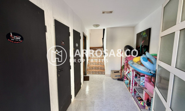Resale - Apartment - San Miguel de Salinas - Inland