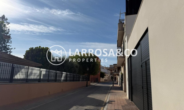 Resale - Apartment - San Miguel de Salinas - Inland