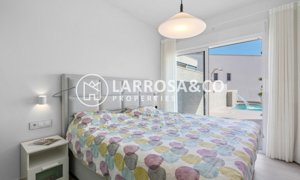 Herverkoop - Villa - San Miguel de Salinas - Inland