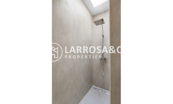 Herverkoop - Villa - San Miguel de Salinas - Inland