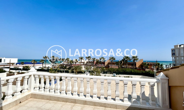 Resale - Detached House/Villa - La Mata - Costa Blanca