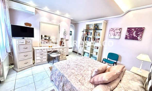 Resale - Detached House/Villa - La Mata - Costa Blanca