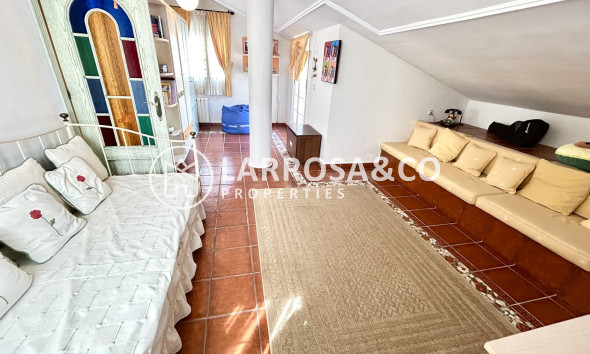 Resale - Detached House/Villa - La Mata - Costa Blanca