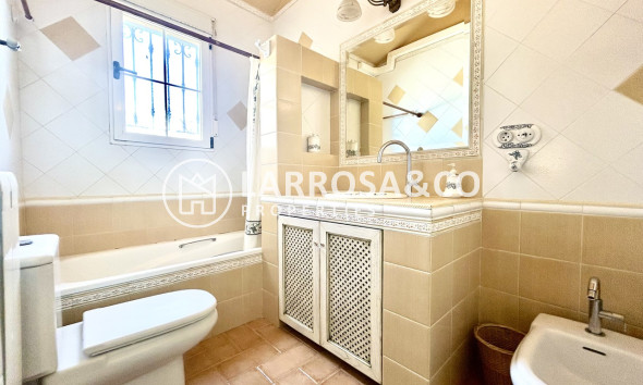 Resale - Detached House/Villa - La Mata - Costa Blanca