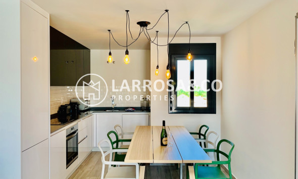 Resale - Apartment - San Miguel de Salinas - Inland