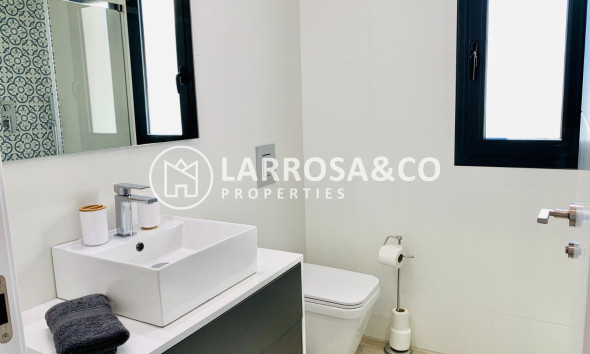 Resale - Apartment - San Miguel de Salinas - Inland