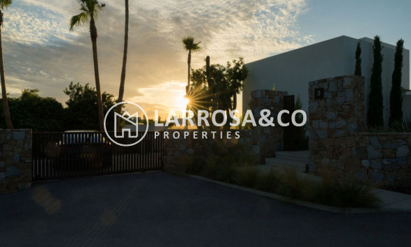 Resale - Detached House/Villa - San Miguel de Salinas - Inland