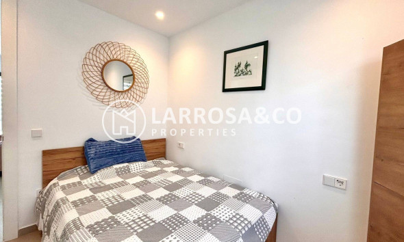 Вторичный рынок - Дом - Сан Мигель де Салинас - Urbanizacion Blue Lagoon