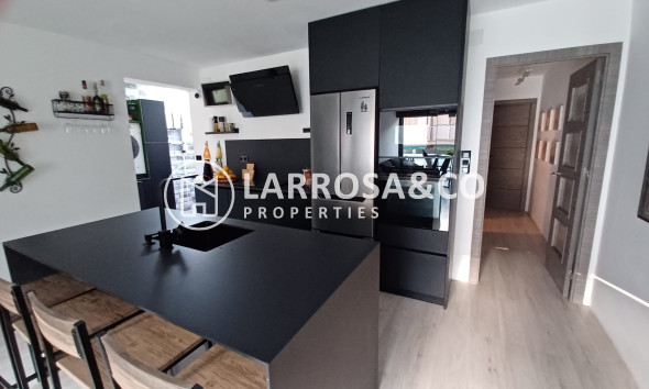 Resale - Apartment - Torre de La Horadada - Costa Blanca