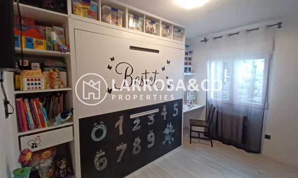 Resale - Apartment - Torre de La Horadada - Costa Blanca