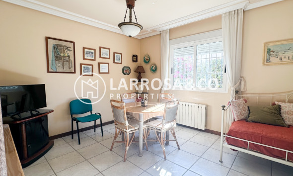 Resale - Detached House/Villa - La Mata - Costa Blanca