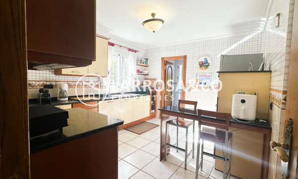 Resale - Detached House/Villa - La Mata - Costa Blanca