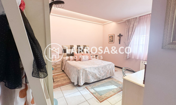 Resale - Detached House/Villa - La Mata - Costa Blanca