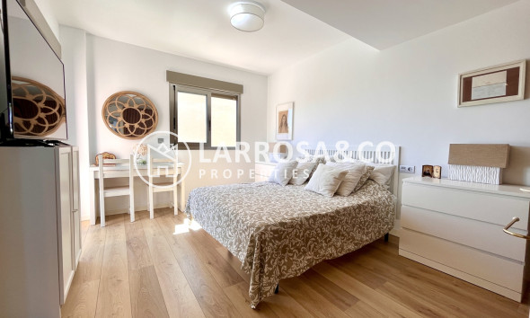 Reventa - Chalet - Torre de La Horadada - Costa Blanca