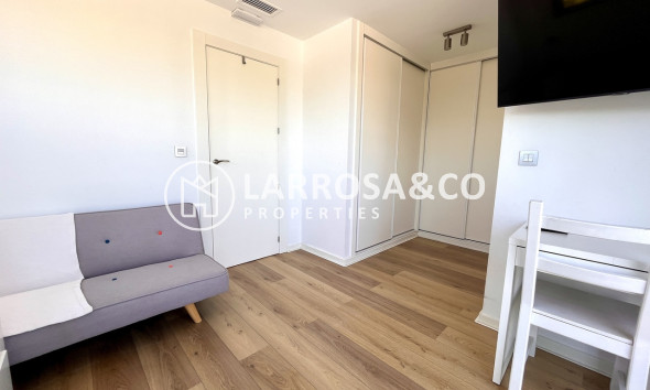 Reventa - Chalet - Torre de La Horadada - Costa Blanca