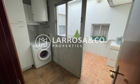 Herverkoop - Villa - San Miguel de Salinas - Inland