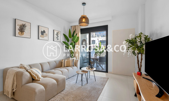 Resale - Apartment - San Miguel de Salinas - Inland