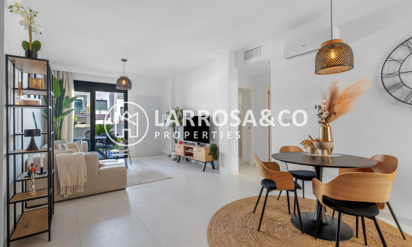 Resale - Apartment - San Miguel de Salinas - Inland