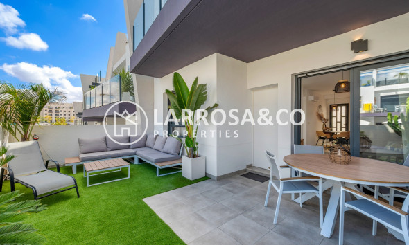 Resale - Apartment - San Miguel de Salinas - Inland