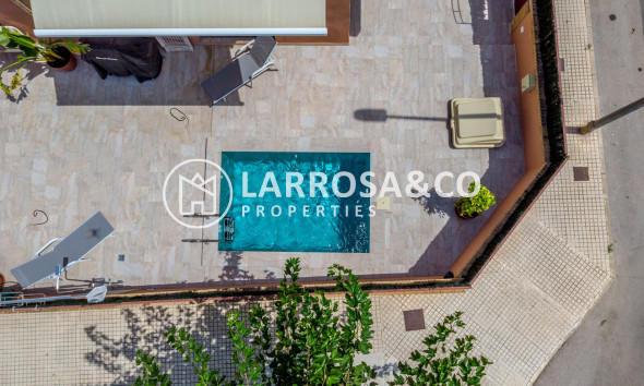 Resale - Detached House/Villa - Torre de La Horadada - Costa Blanca