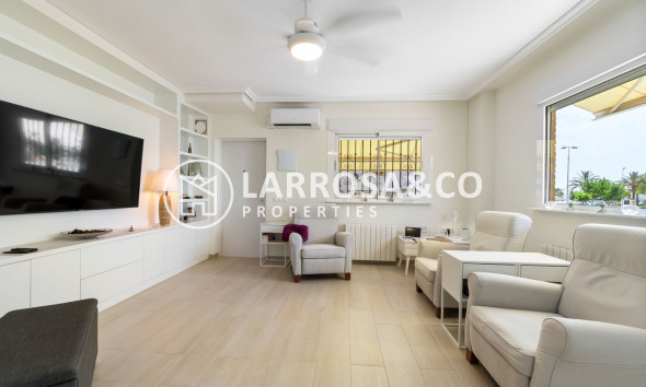 Resale - Detached House/Villa - Torre de La Horadada - Costa Blanca