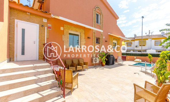 Resale - Detached House/Villa - Torre de La Horadada - Costa Blanca